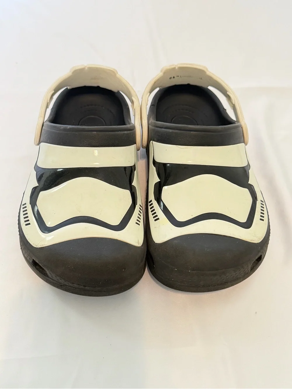 Star Wars Kids Shoe Bundle – 3 Pairs – Size 3 – Crocs & Gap – EUC